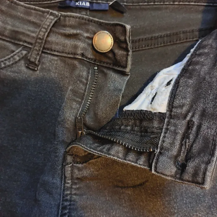 Pantalon jeans noir délavé - photo numéro 5