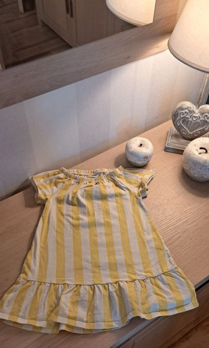 Robe Zeeman jaune et blanche 98/104