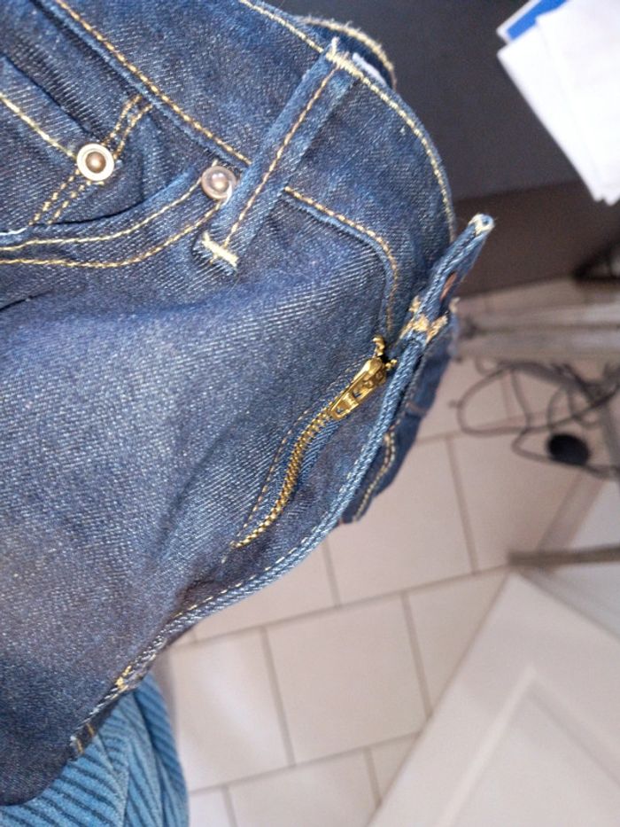 Jeans Levi's demi curve classic rise straight taille 27 bleu foncé - photo numéro 12