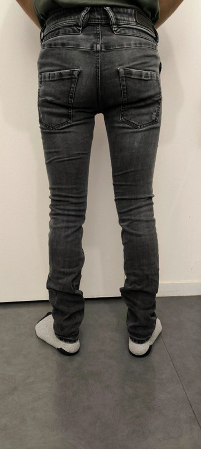 Jeans Diesel Belther gris - photo numéro 2