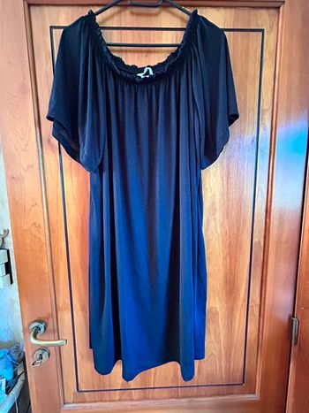 Robe noire 38 H&M