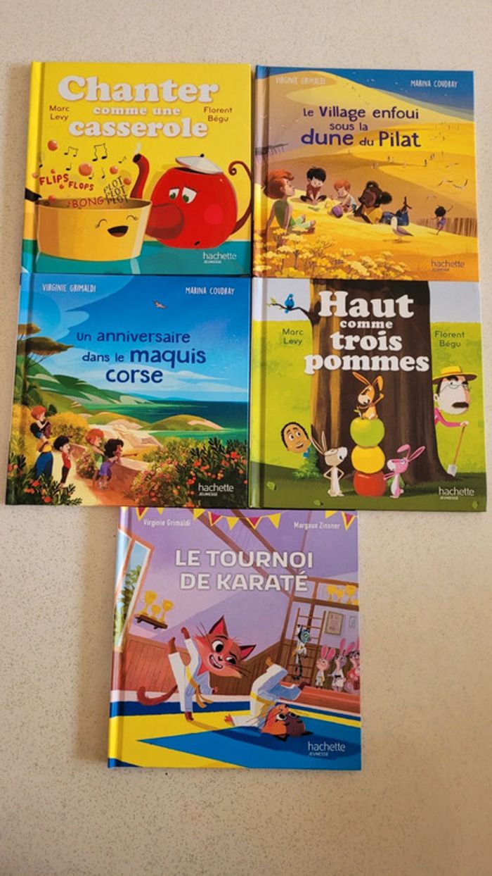 Lot de 5 livres Neuf 📚