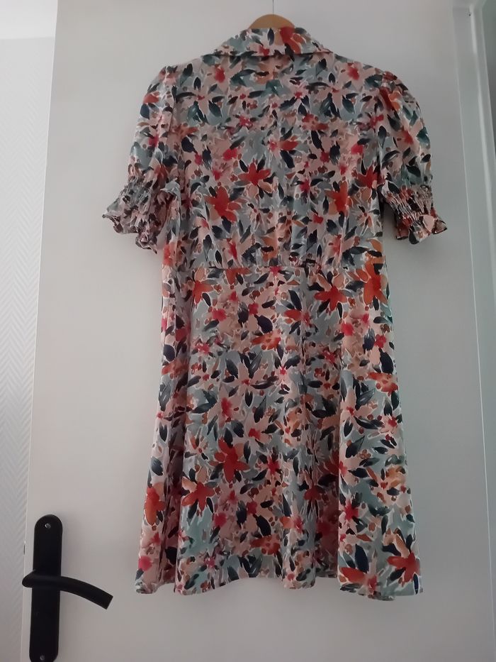 Vend robe - photo numéro 2
