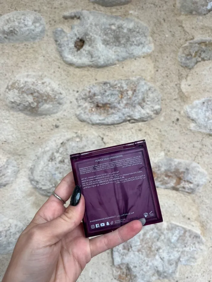 Huda beauty - Purple haze obsessions - photo numéro 2