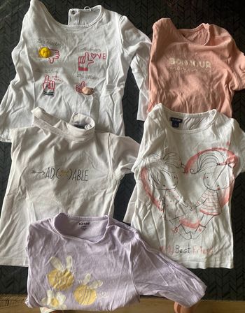 Lot de 6 t-shirts / hauts manches longues – Fille – Taille 18 mois – Kiabi