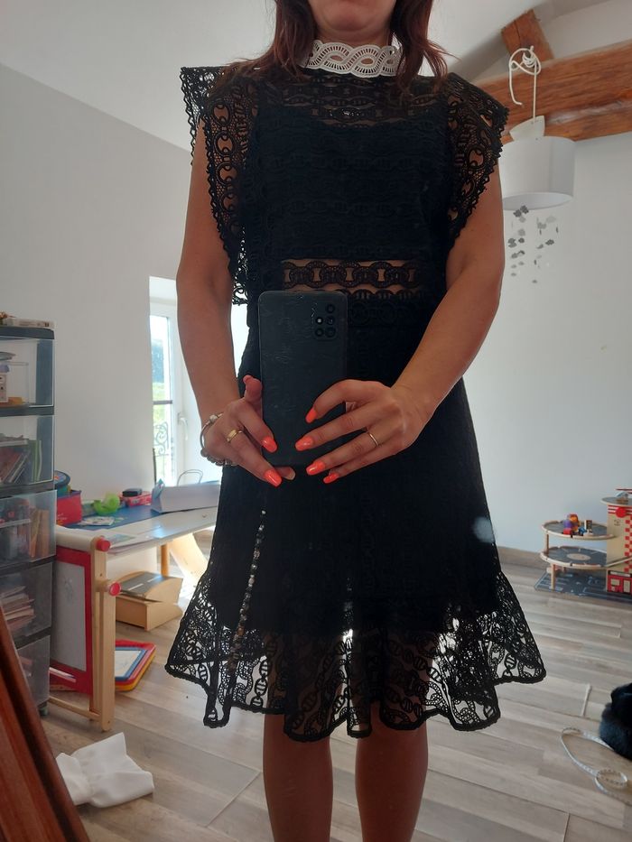 Robe dentelle - photo numéro 5