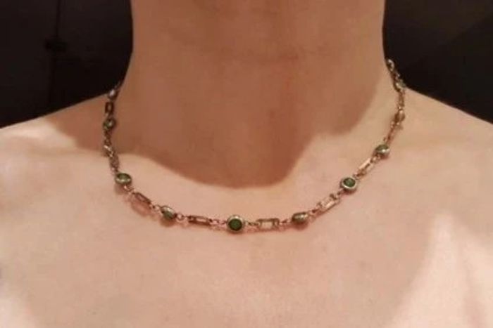 Collier ras du cou jade
