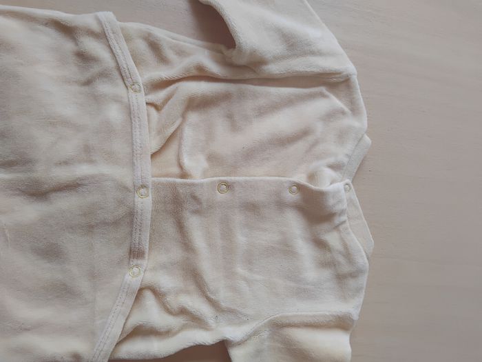 Pyjama taille 12 mois velours - photo numéro 3