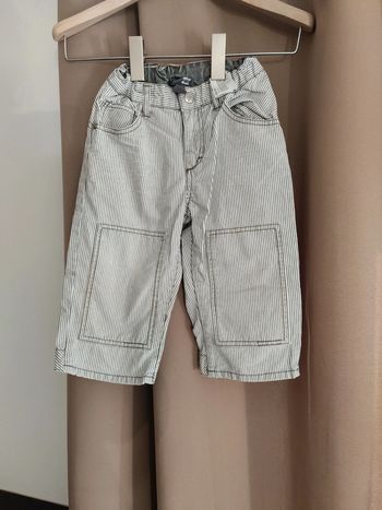🙂 pantacourt garçon en 3/ 4 ans h&m 🙂