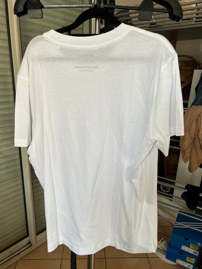 Teeshirt blanc Weekday - photo numéro 2