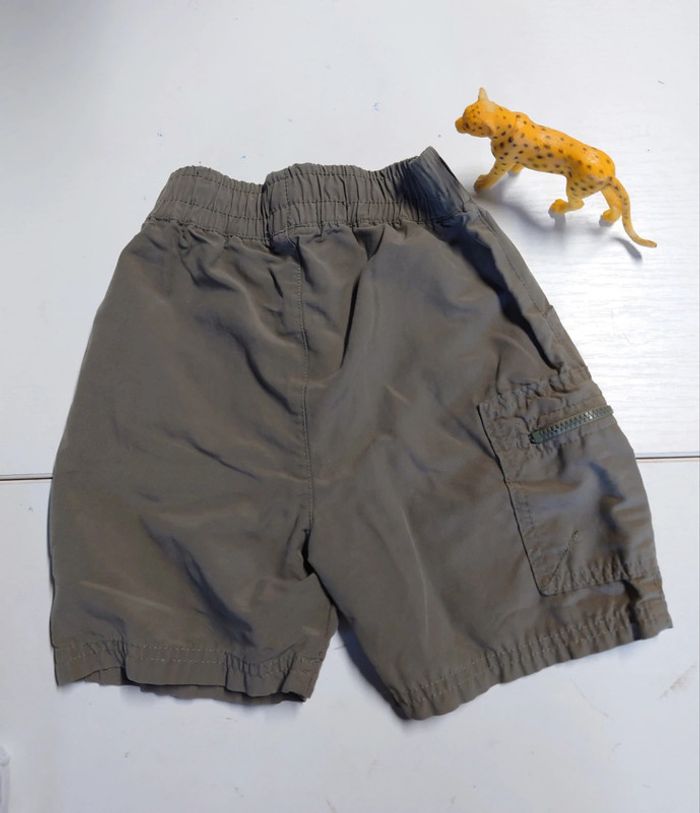 Lot shorts 2ans - photo numéro 6