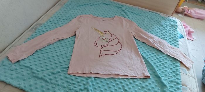 Haut licorne rose 10ans