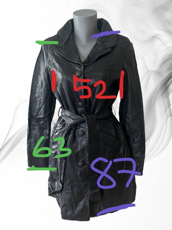 Manteau noir – Patrice Bréal - photo numéro 7