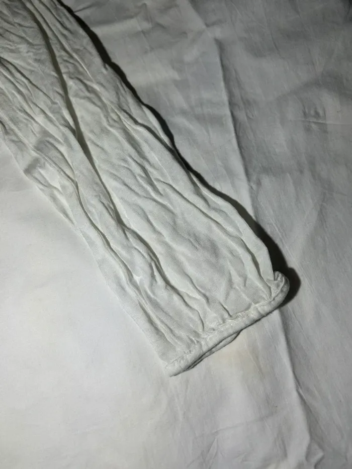 Blouse blanche - photo numéro 3