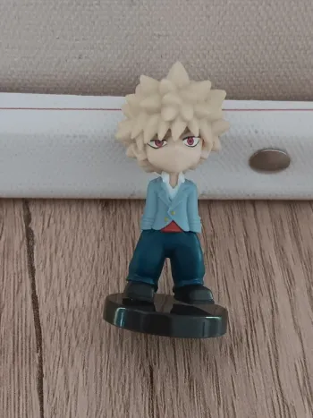 Petite figurine mha my hero academia katsuki bakugo