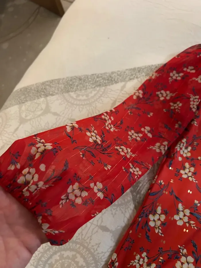 Haut manches longues rouge à motifs - photo numéro 5