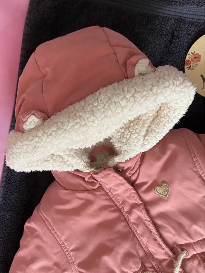 Manteau qui tient chaud 6 mois - photo numéro 3