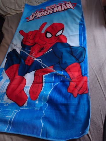 Drap de bain spiderman