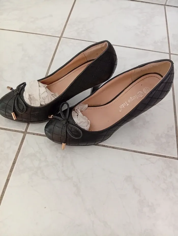 Escarpin a talons femme - photo numéro 2