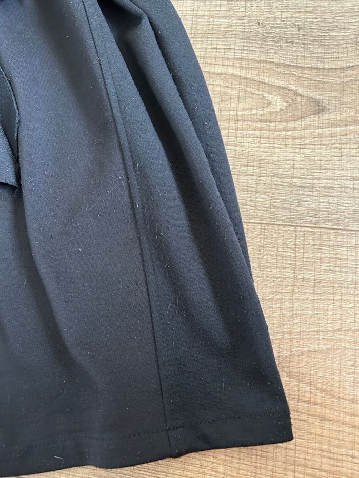 Robe noire et beige sans manches Rinascimento taille M état satisfaisant (taille petit) - photo numéro 10