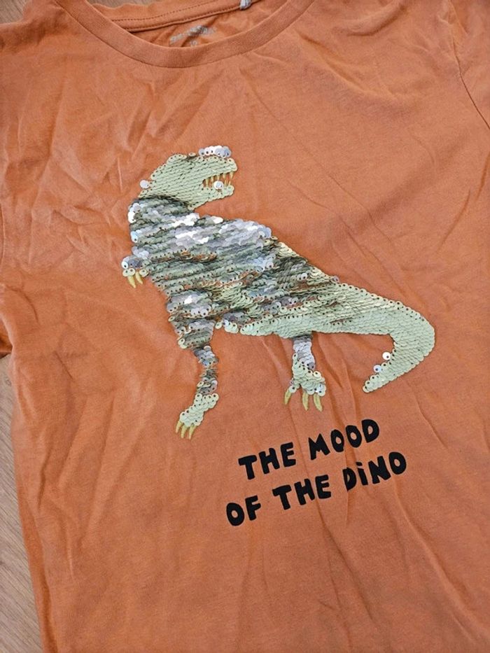 Tee shirt dinosaure orchestra 12 ans - photo numéro 2