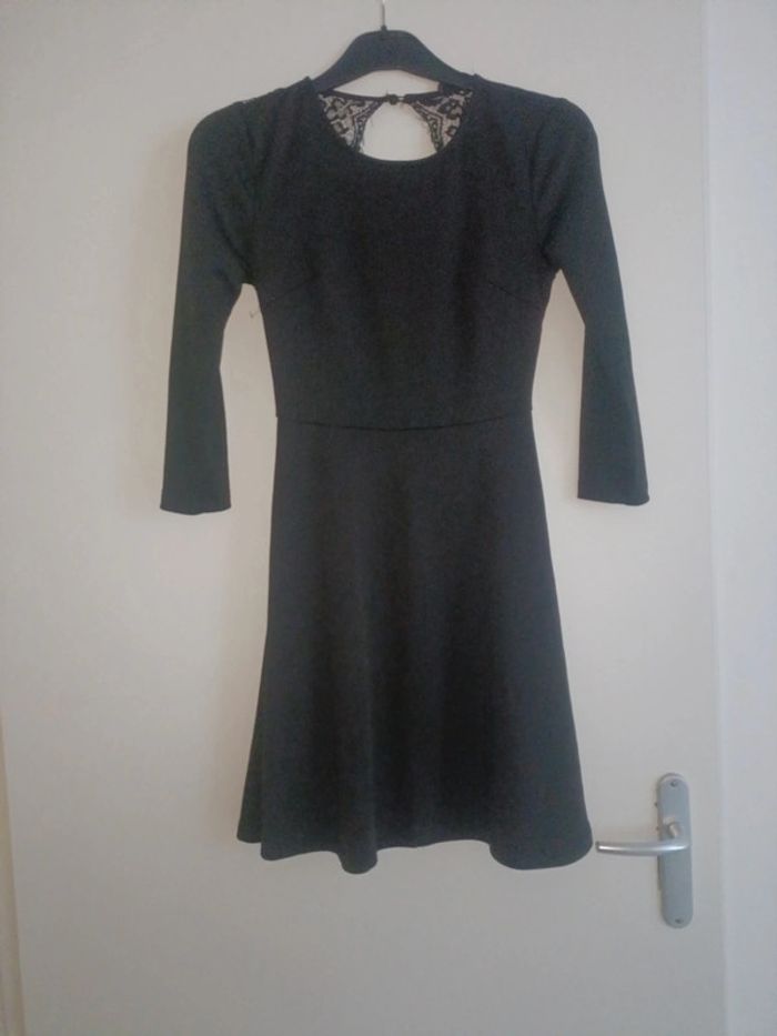Petite robe noir dos nu dentelle shein Xs
