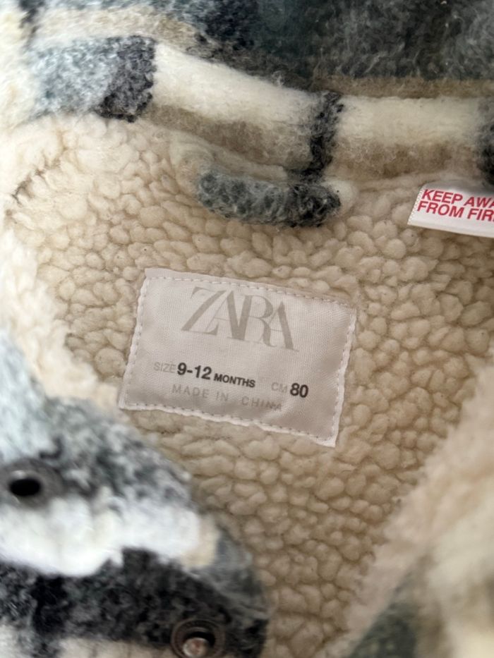 Veste moumoute Zara bébé. - photo numéro 4