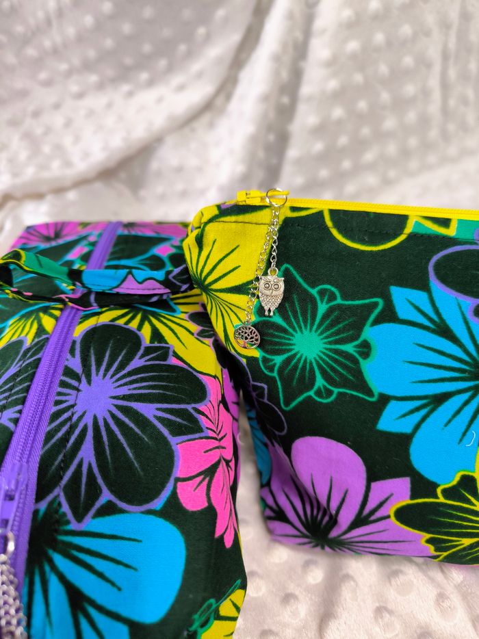 Trousse de toilette doublée et ses lingettes en éponge de bambou - photo numéro 2