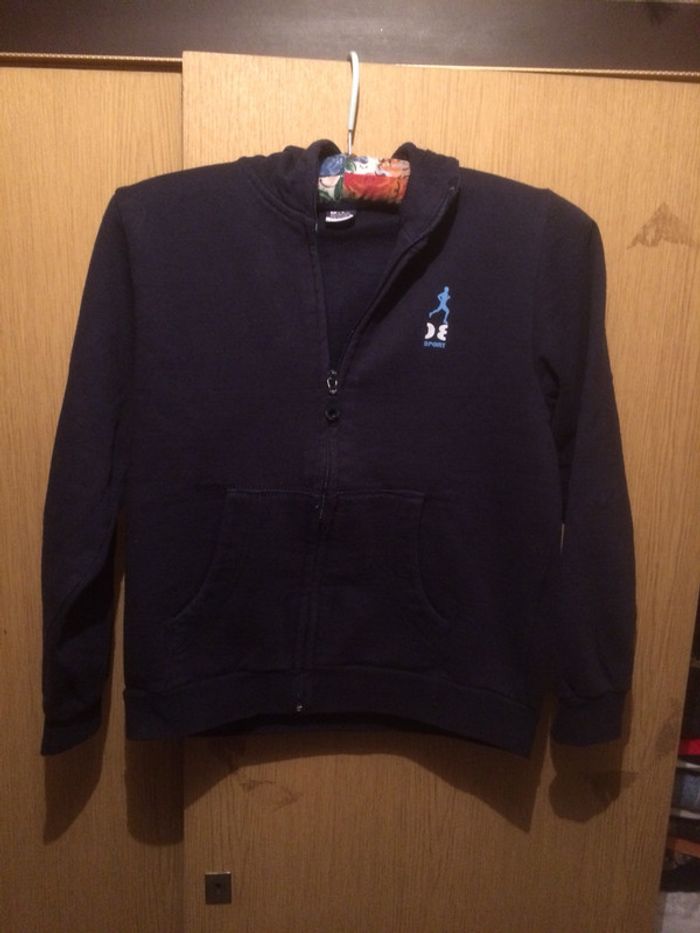 Veste survêtement 8-10 ans