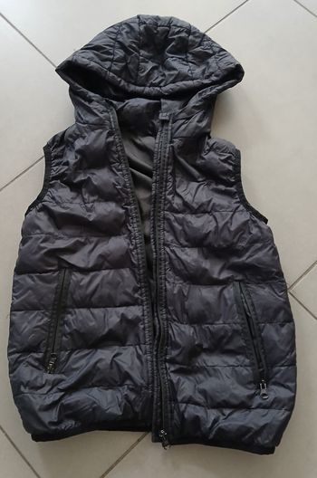 Blouson sans manche 11-12 ans