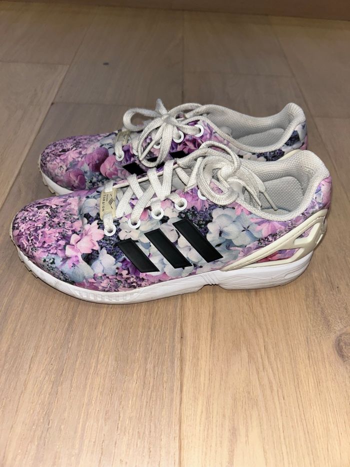 Baskets Adidas Torsion - Taille 37 - Motif floral violet - photo numéro 4