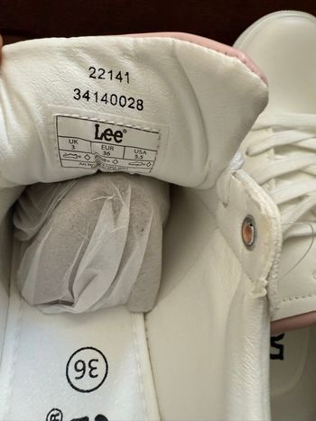Baskets blanches, neuves Lee. Pointure 36