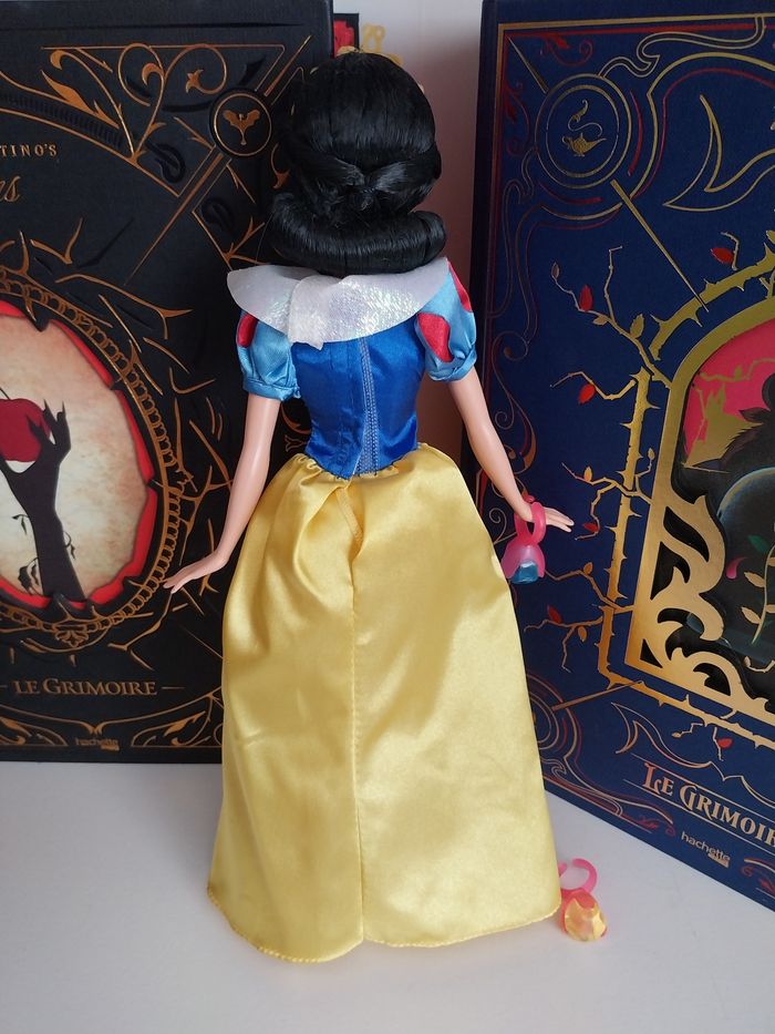 Poupée Blanche-Neige Rare Mattel Disney Snow White - photo numéro 5