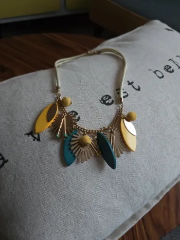 Collier estivale