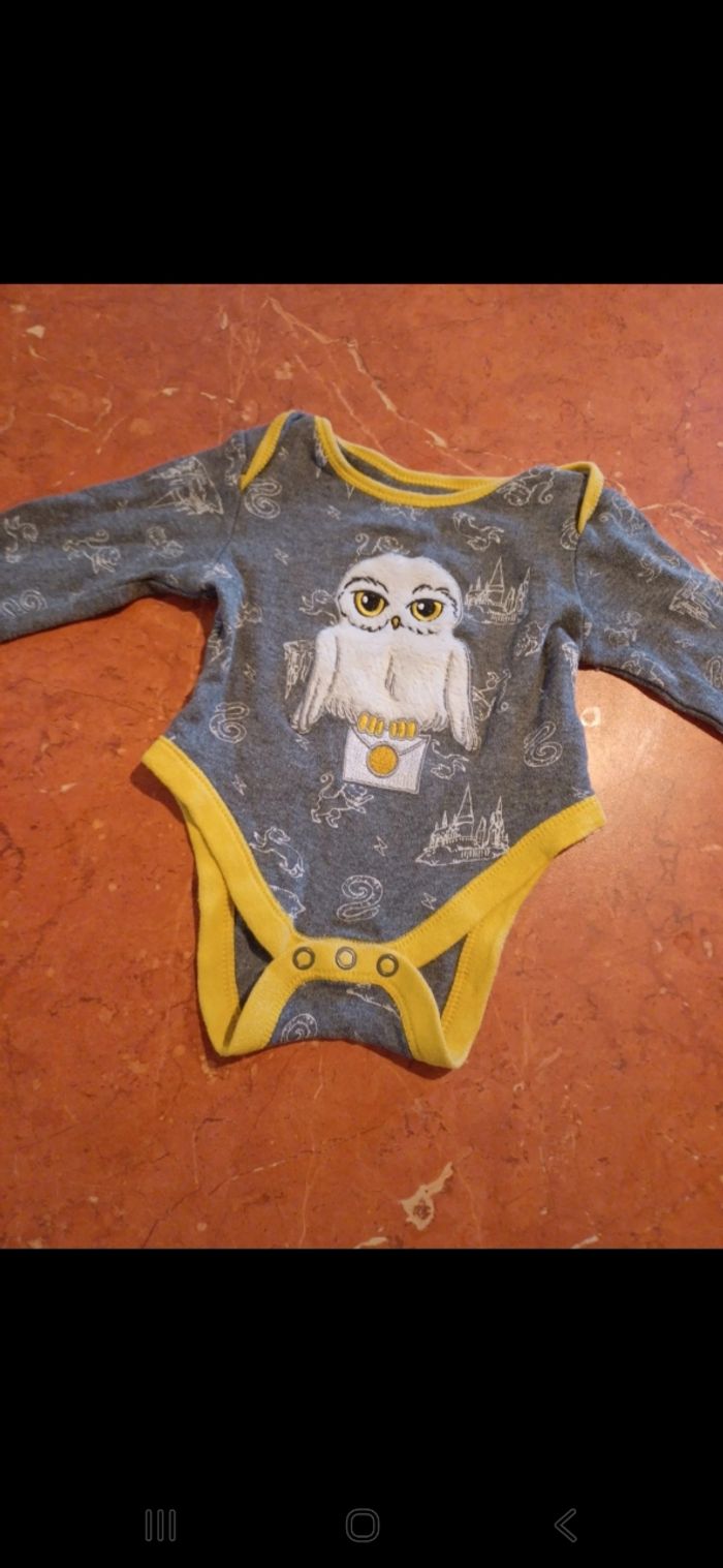 Body bébé taille 3 mois
