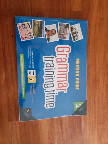 Livre : Grammar training time