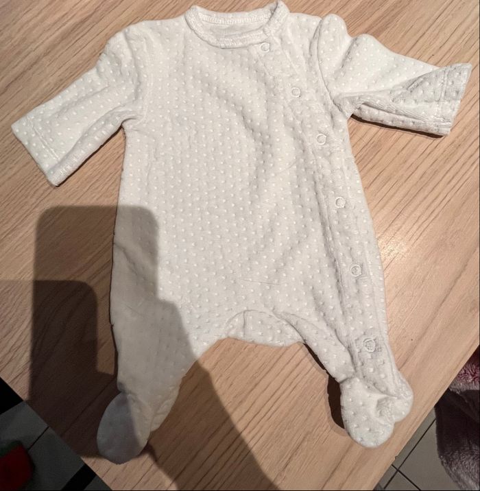 Lot Pyjamas naissance - photo numéro 2