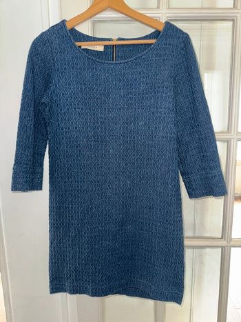 Robe sessun  Taille S Avec fils de lurex