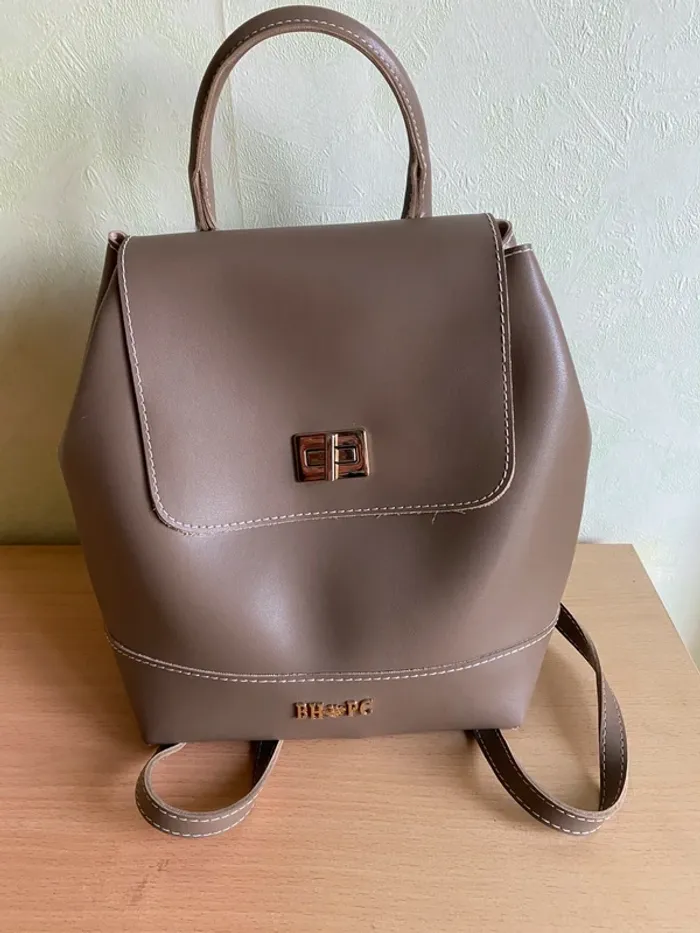 Sac à dos 26x23x9 Taupe Bevely Hills Polo Club