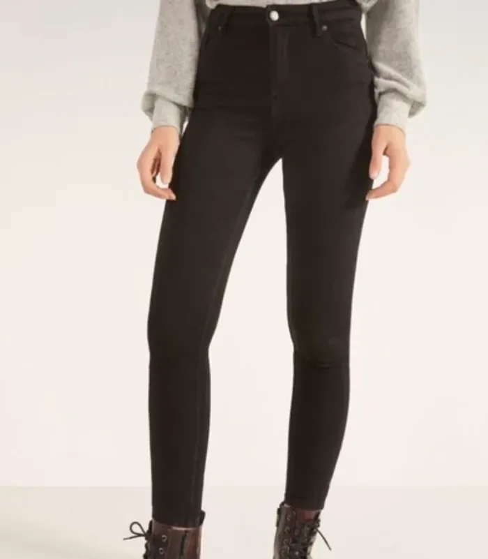 Jean skinny taille haute noir Bershka NEUF