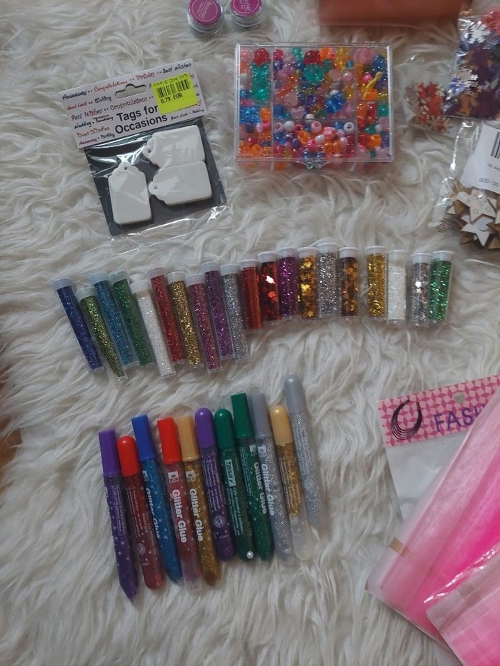 Lot accessoires loisirs créatifs (paillettes, rubans,organza, perles...) 🖌️ - photo numéro 4