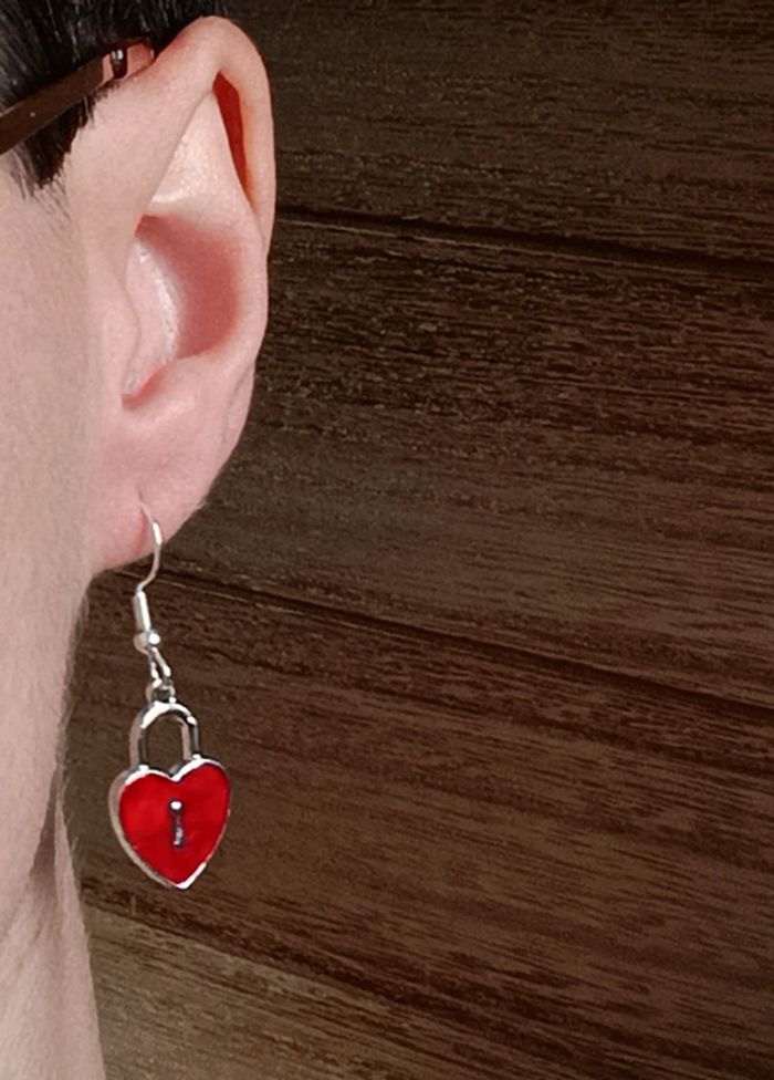 Jolie paire de boucles d'oreilles - photo numéro 3