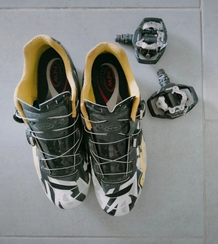 Chaussures de vélo taille 43 44