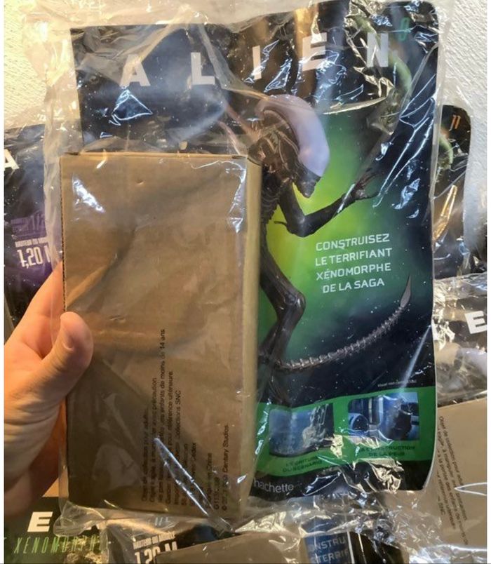 Lot alien pour construire sont xenomorphe - photo numéro 6