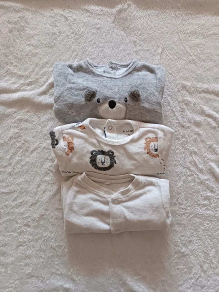 Lot 3 pyjamas 1 mois