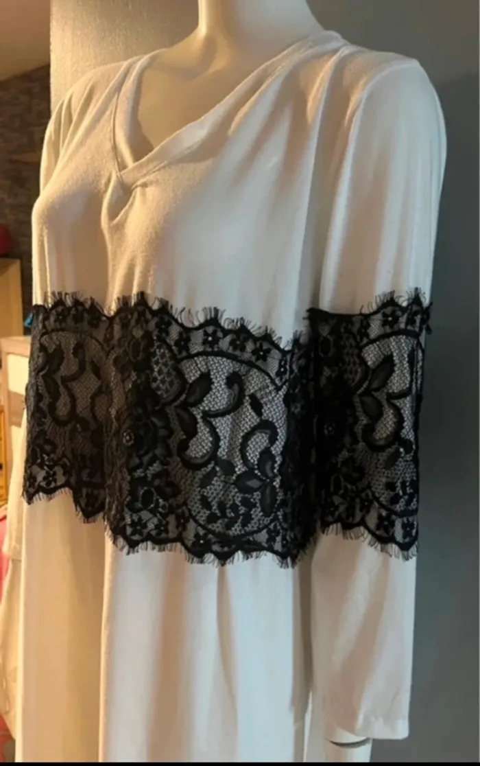 Robe dentelle milieu en XXL - photo numéro 4