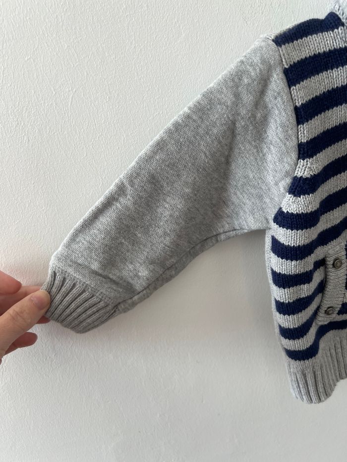 Gilet gris à rayures - photo numéro 4