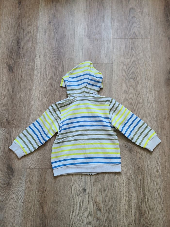 Jolie veste 18 mois - photo numéro 6