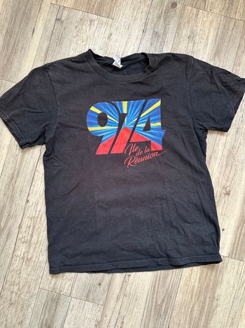 TEE shirt île de la réunion 974