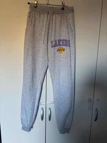 Jogging gris parfait état taille Xs